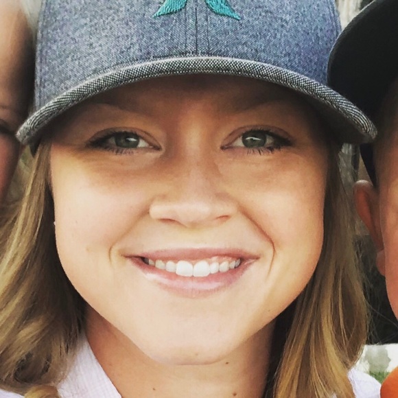 Meet your Posher, Anna - Picture 1 of 1